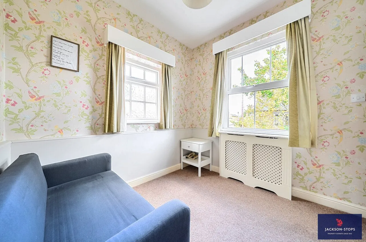 High Street, Hardingstone, NN4, photo 11