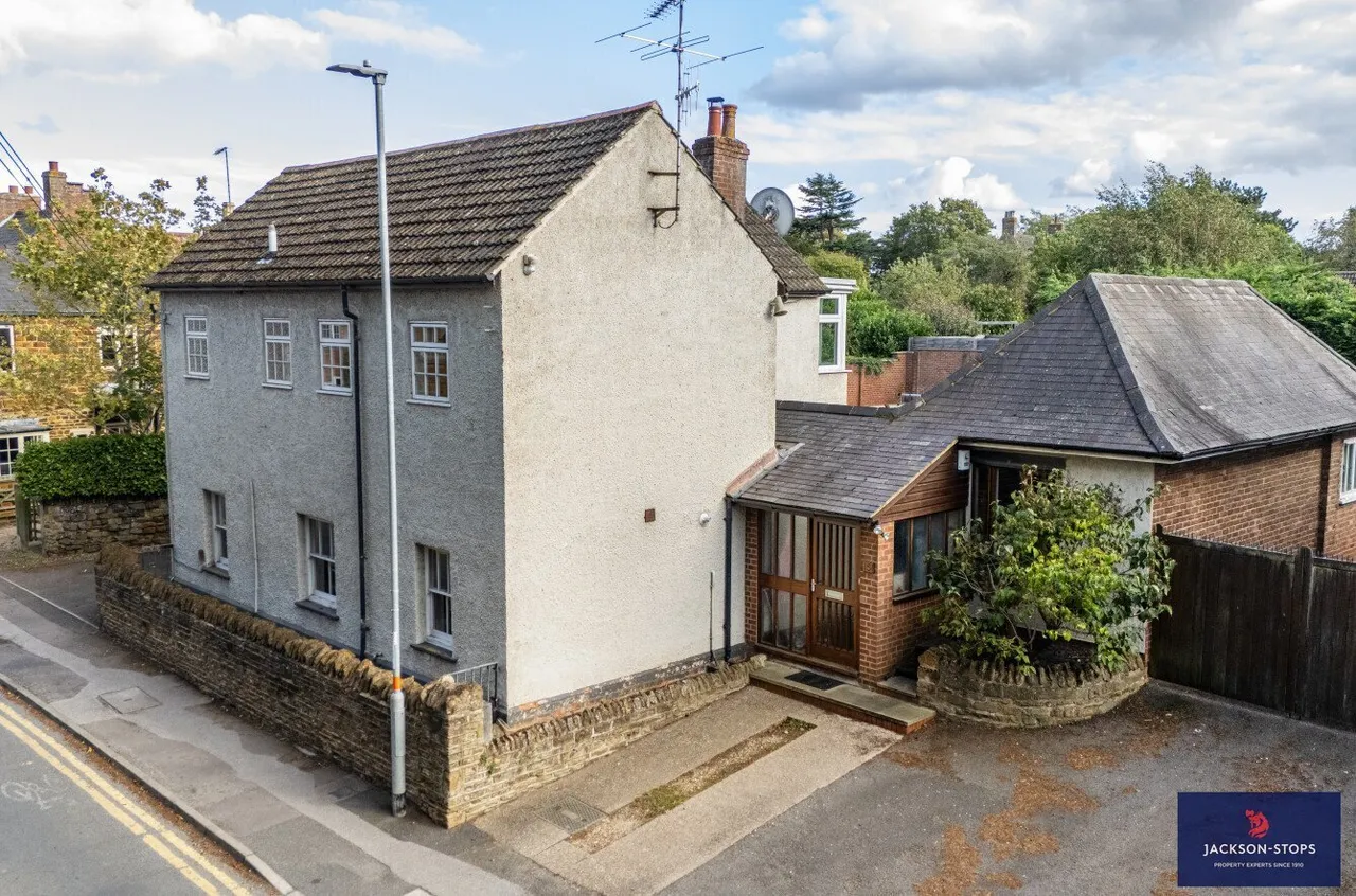 High Street, Hardingstone, NN4, photo 4
