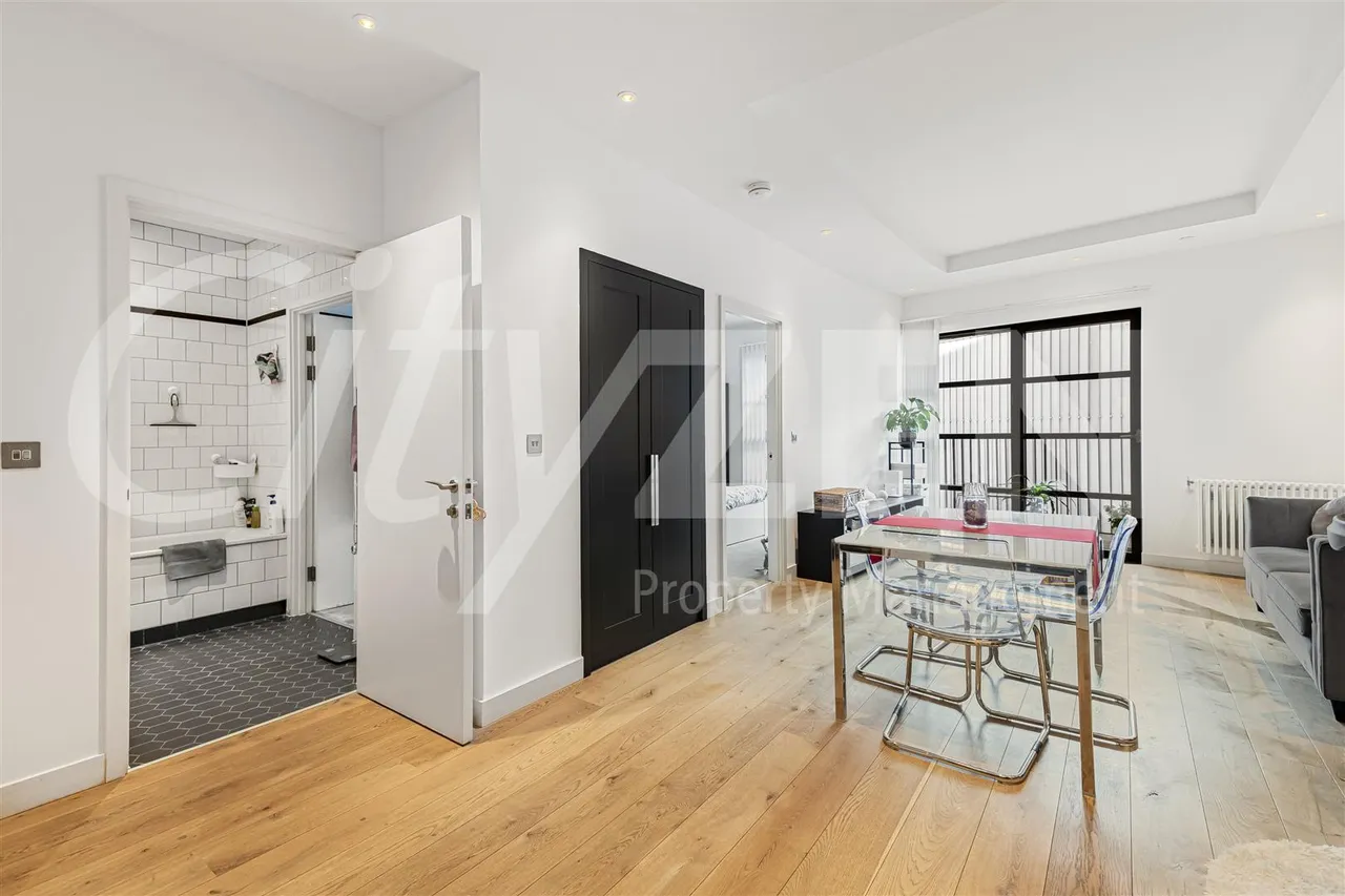 Astell House, 35 Lyell Street, London, E14 0SU, photo 9