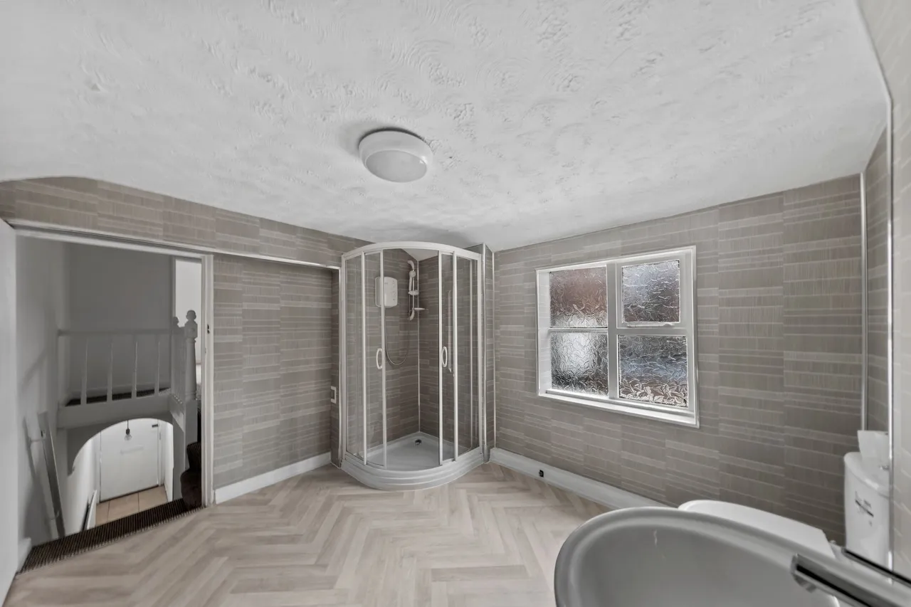 London Road, Stockton Heath, WA4, photo 14