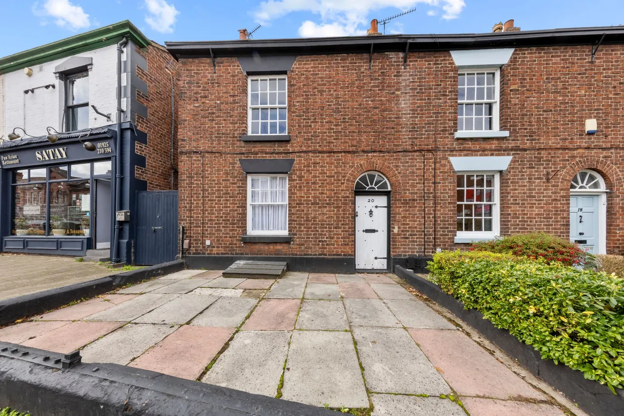 2 bed house for sale, London Road, Stockton Heath, WA4