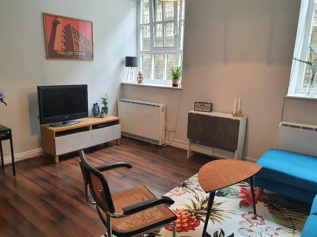 Victoria Road, Saltaire, BD18, photo 7