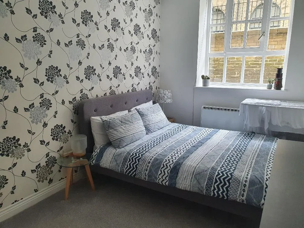 Victoria Road, Saltaire, BD18, photo 4