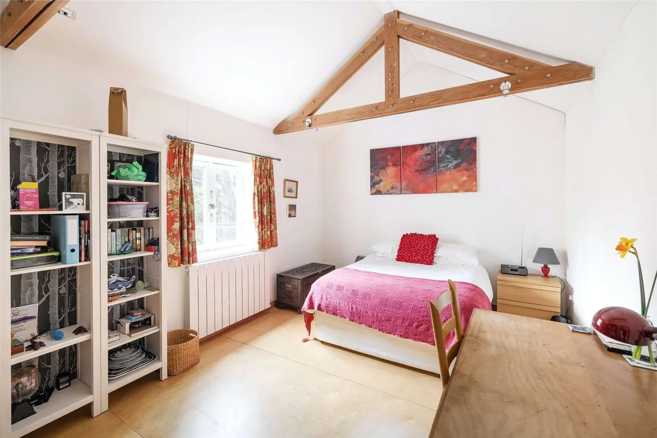 St. Michaels Hill, Kingsdown, BS2, photo 16