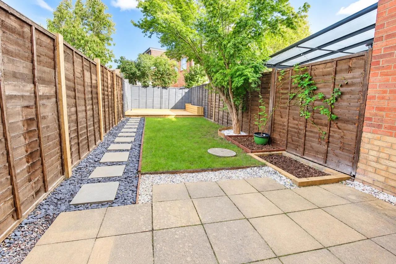 Doulton Close, Church Langley, CM17, photo 3