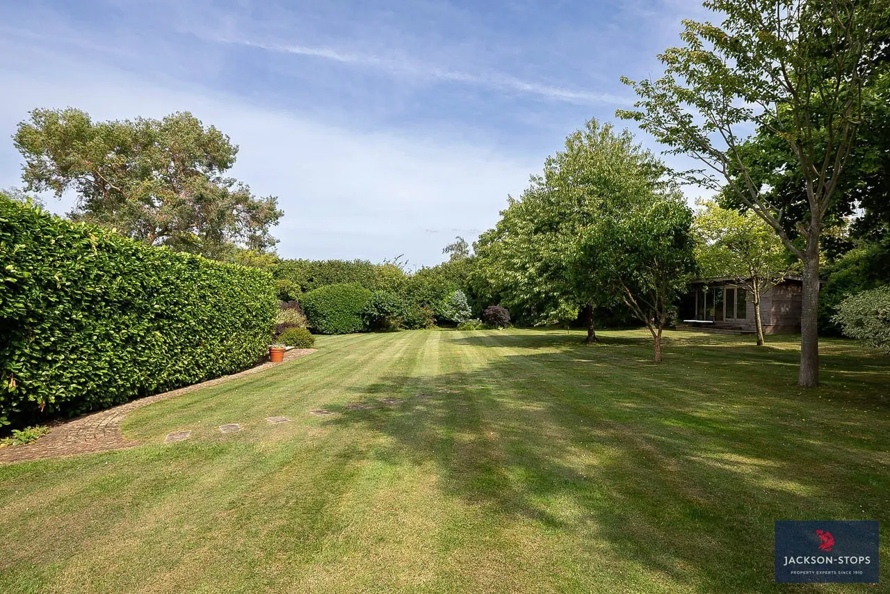 Higham Road, Stanwick, NN9, photo 31