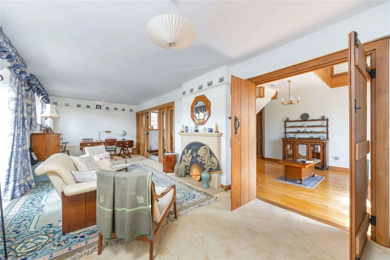 The Barns, Shackleford, Godalming, Surrey, GU8 6BU, photo 6