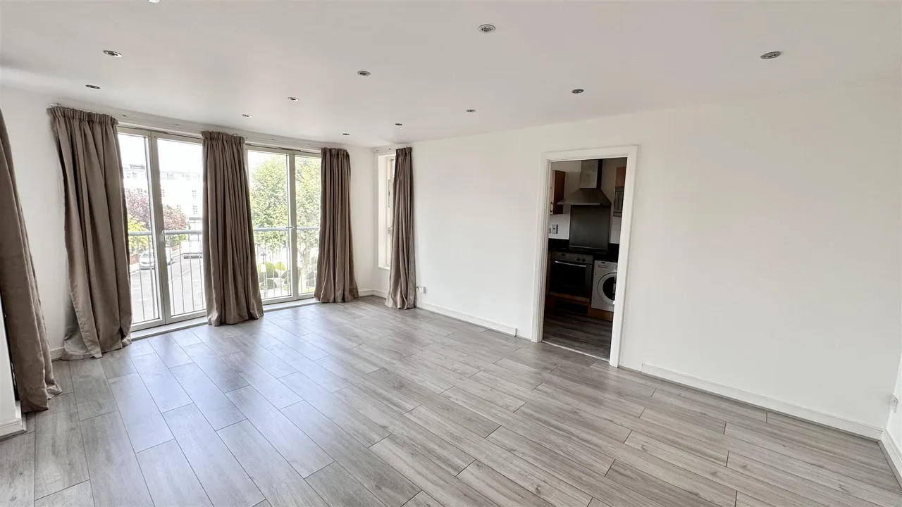 Elmfield Way, London, W9 3TT, photo 5