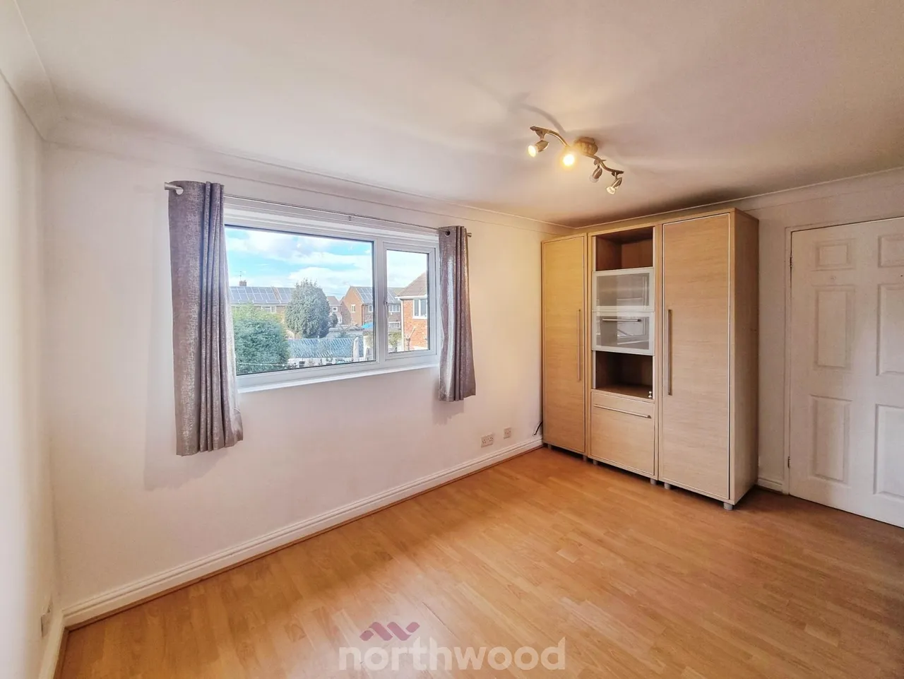 Cheviot Drive, Scawthorpe, DN5, photo 17