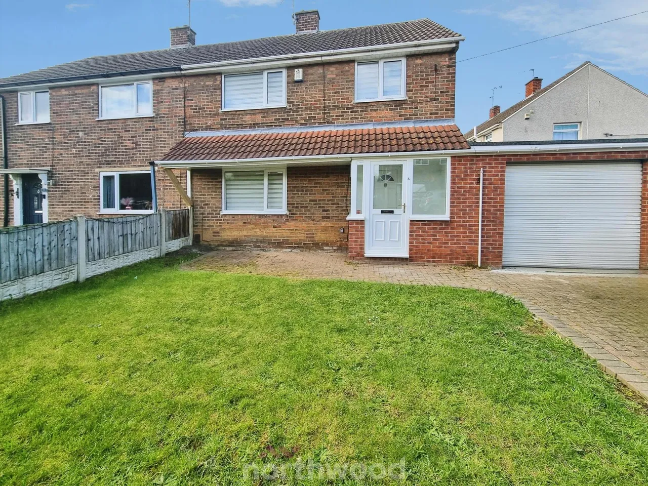 Cheviot Drive, Scawthorpe, DN5, photo 7