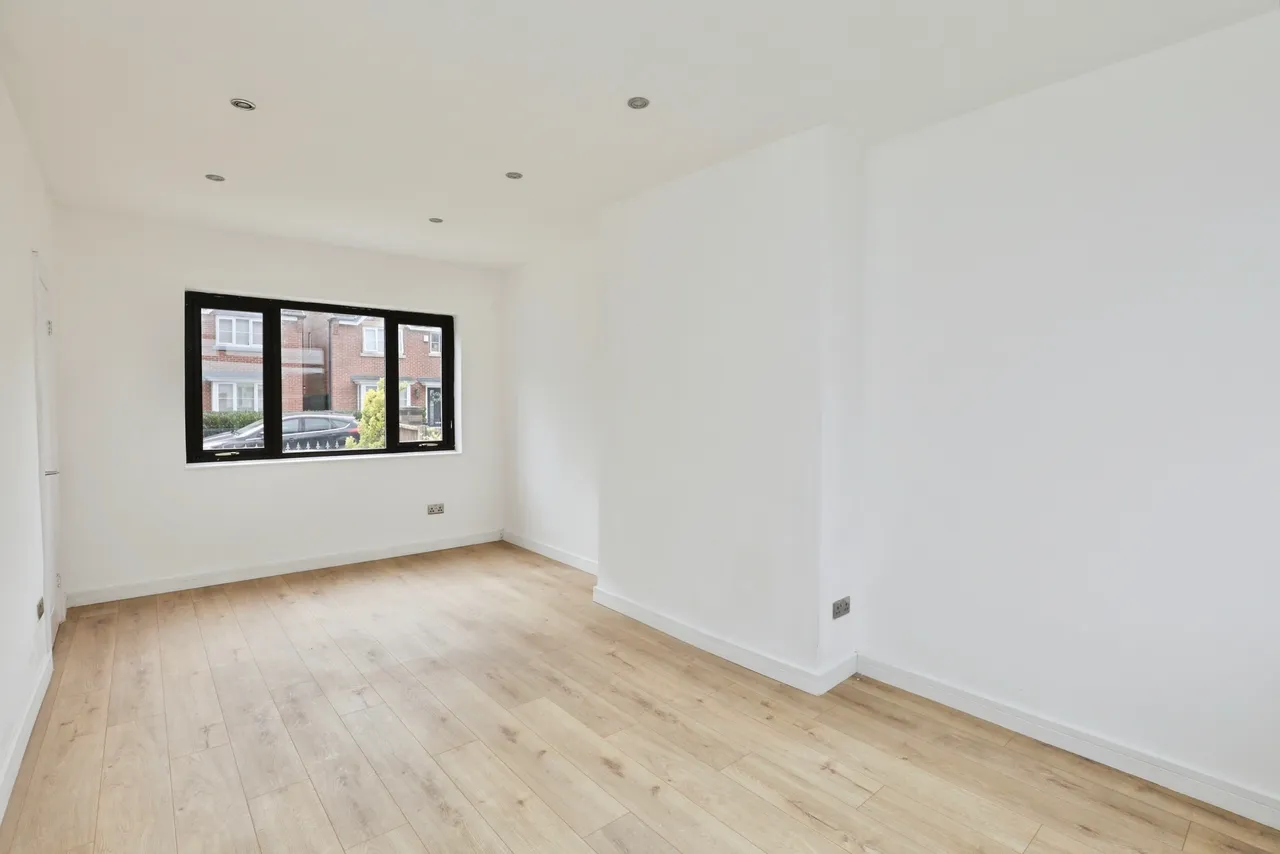 Monfa Road, Bootle, photo 6