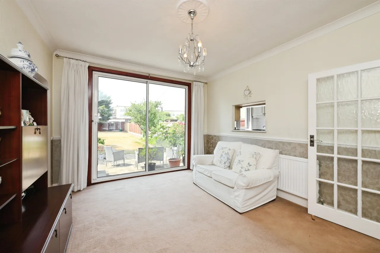 Cavendish Gardens, Barking, photo 12