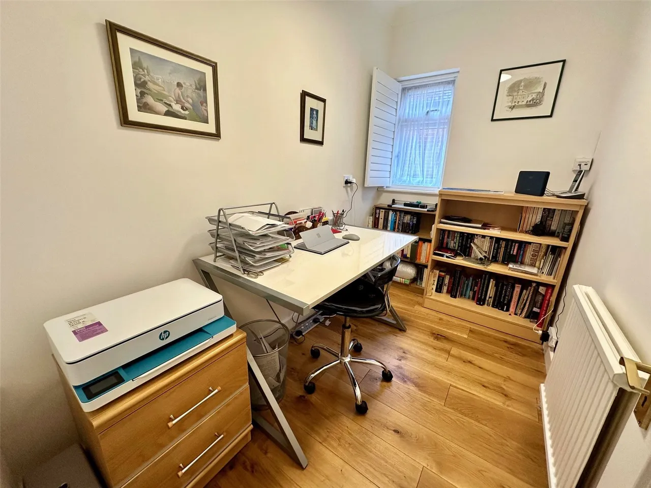 Hazel Avenue, Farnborough, Hampshire, GU14 0HA, photo 10