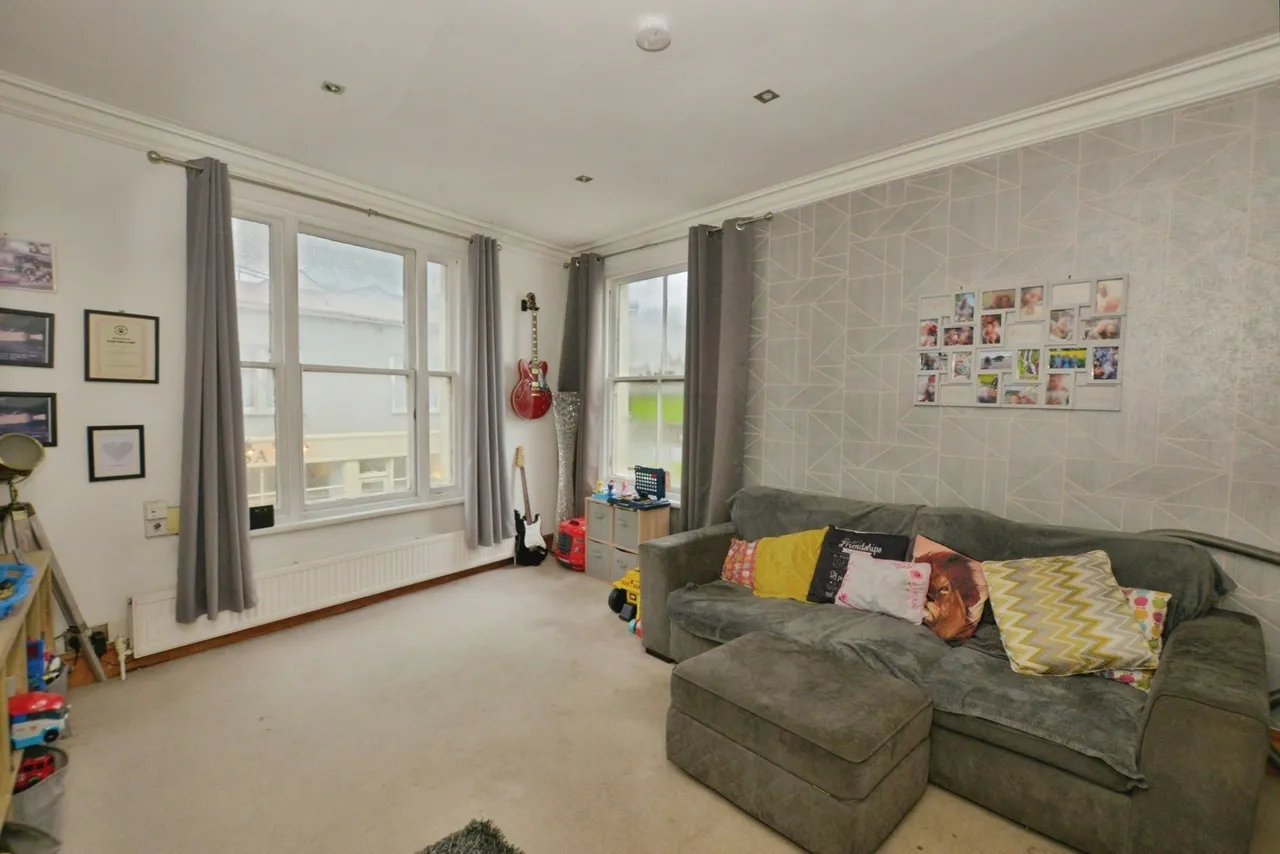 Sandgate High Street, Sandgate, Folkestone, Kent, CT20, photo 11