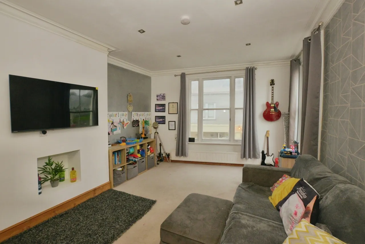 Sandgate High Street, Sandgate, Folkestone, Kent, CT20, photo 10
