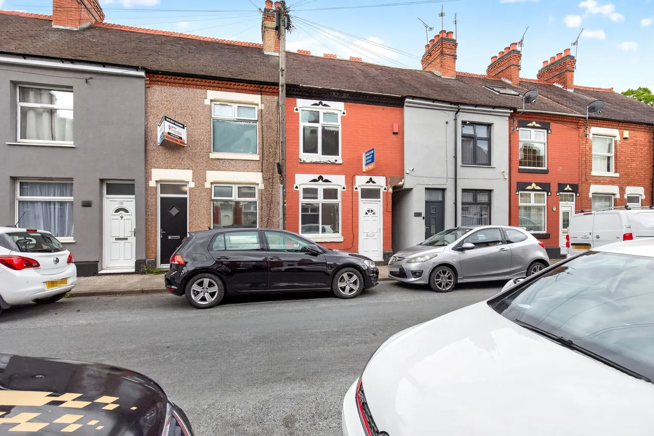 3 bed house for sale — Alexandra Street, Nuneaton, CV11
