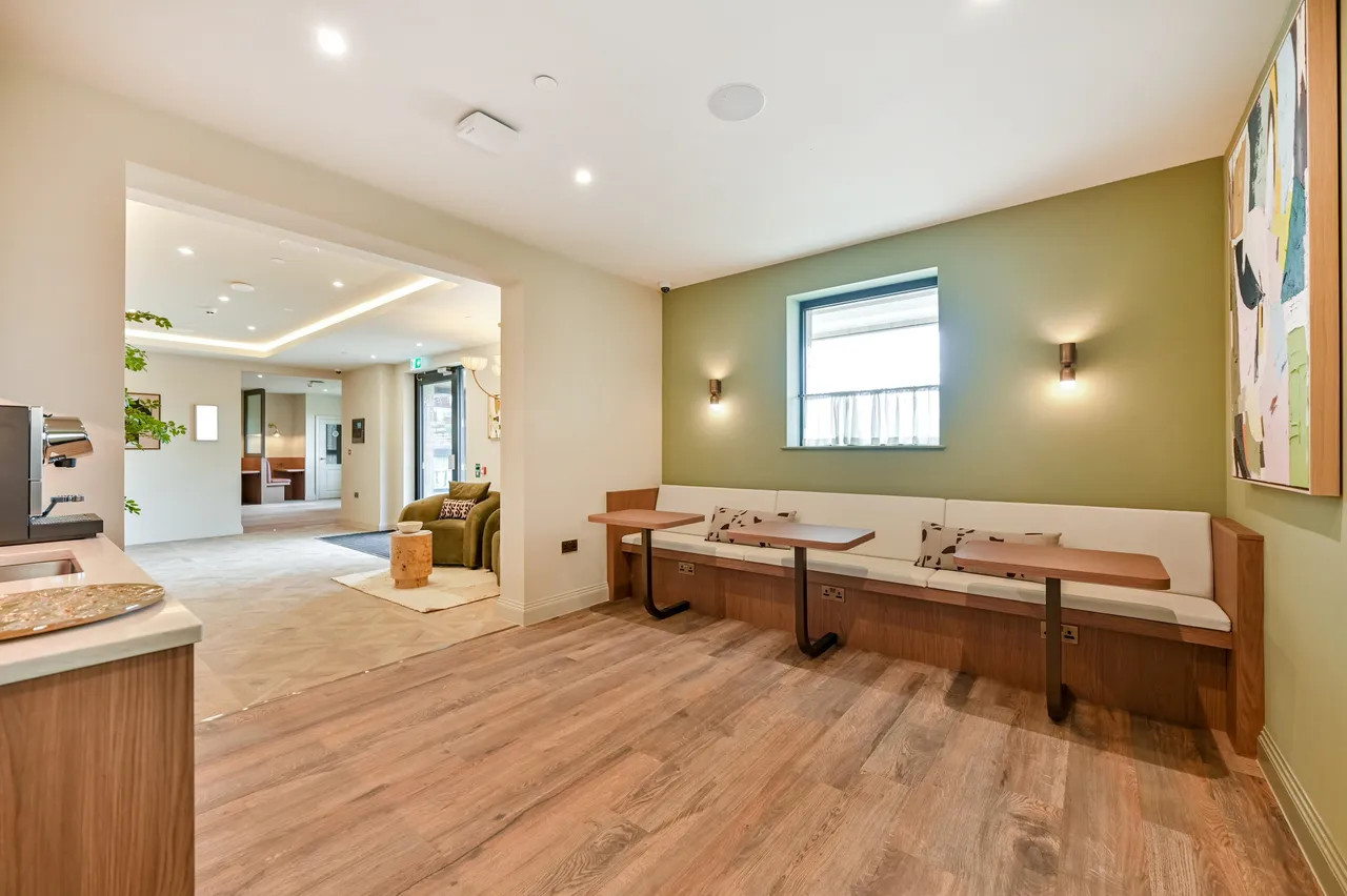 Flat 55 James Horlick House South, Refinery Square, London, photo 11