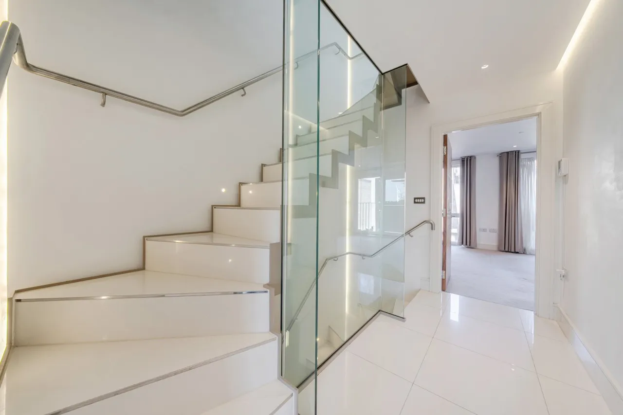 Tizzard Grove, SE3, photo 17