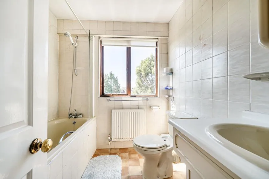 Arden Road, London, N3, photo 17