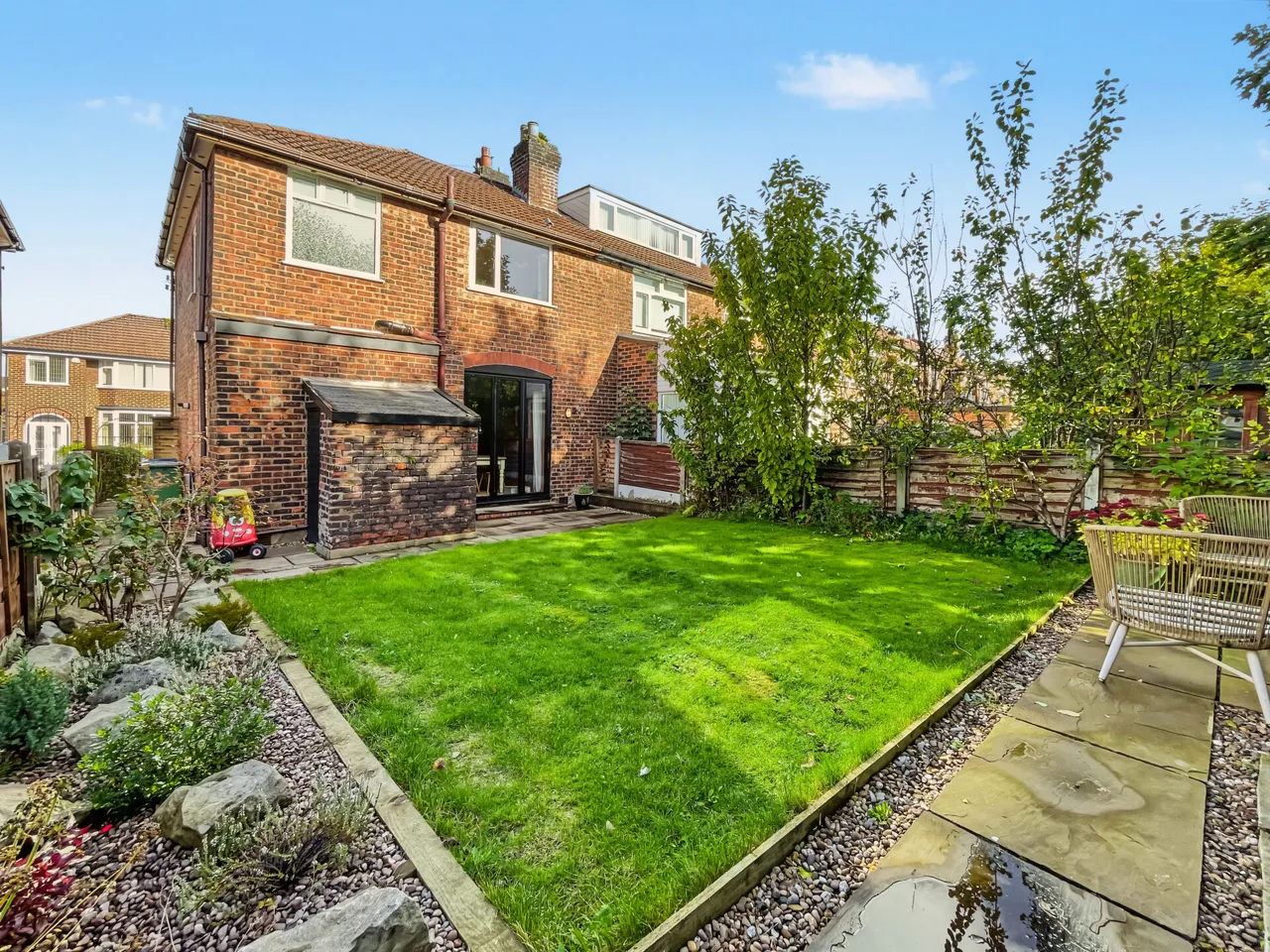 Heaton Street, Prestwich, M25, photo 4