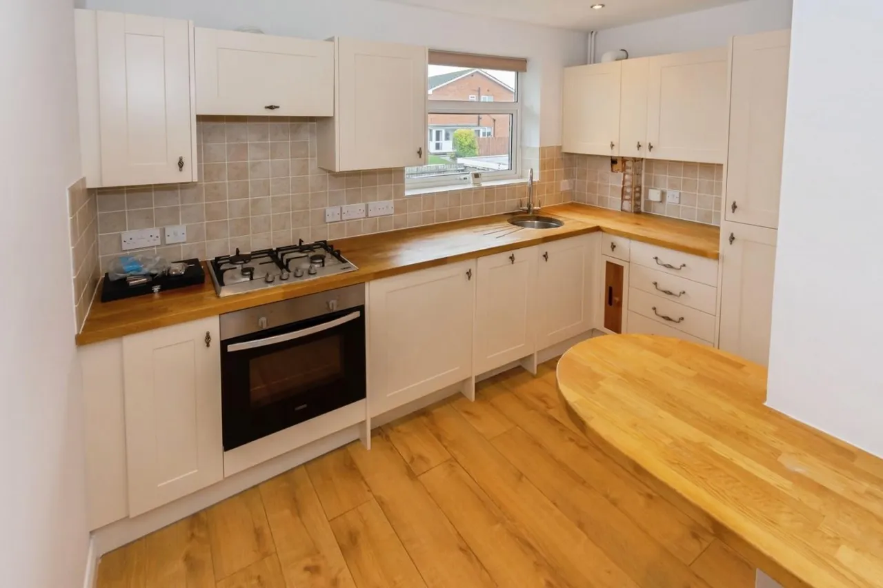 Stourton Close, Knowle, Solihull, photo 6