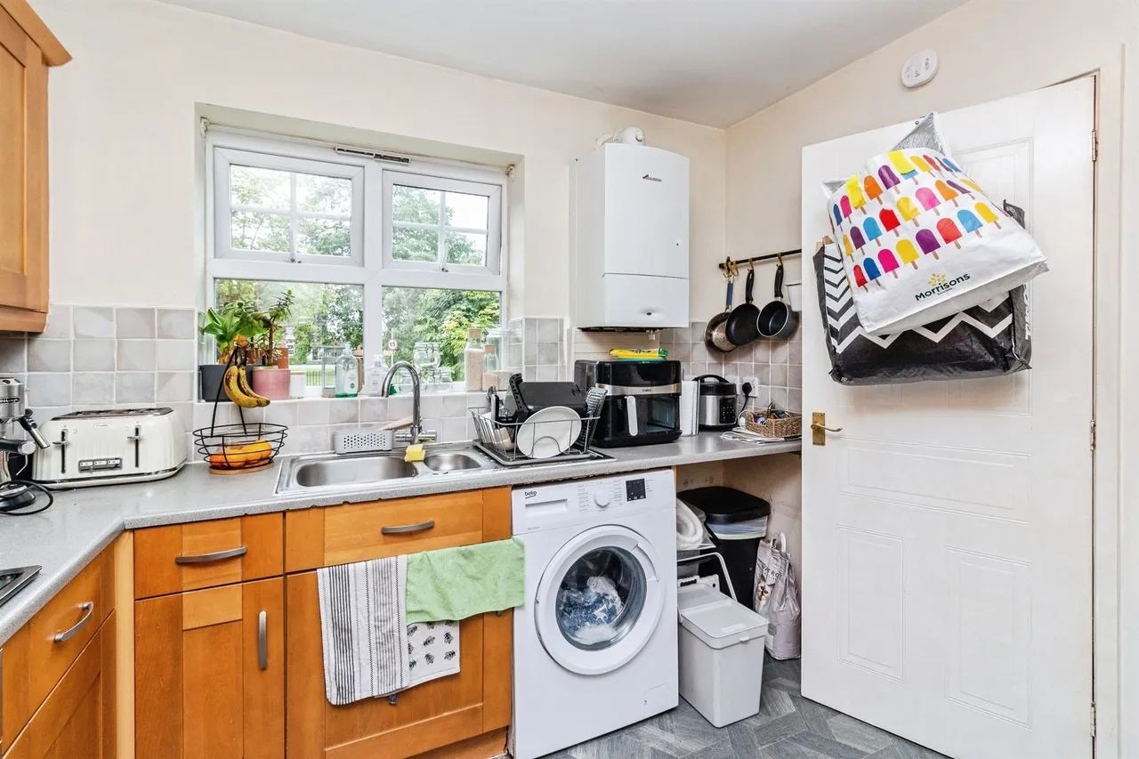 Hainer Close, Stafford, ST17, photo 4