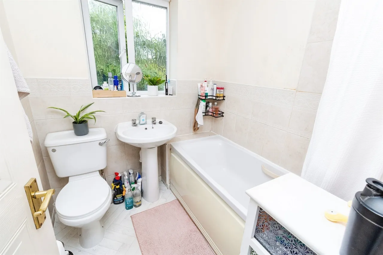 Hainer Close, Stafford, ST17, photo 16