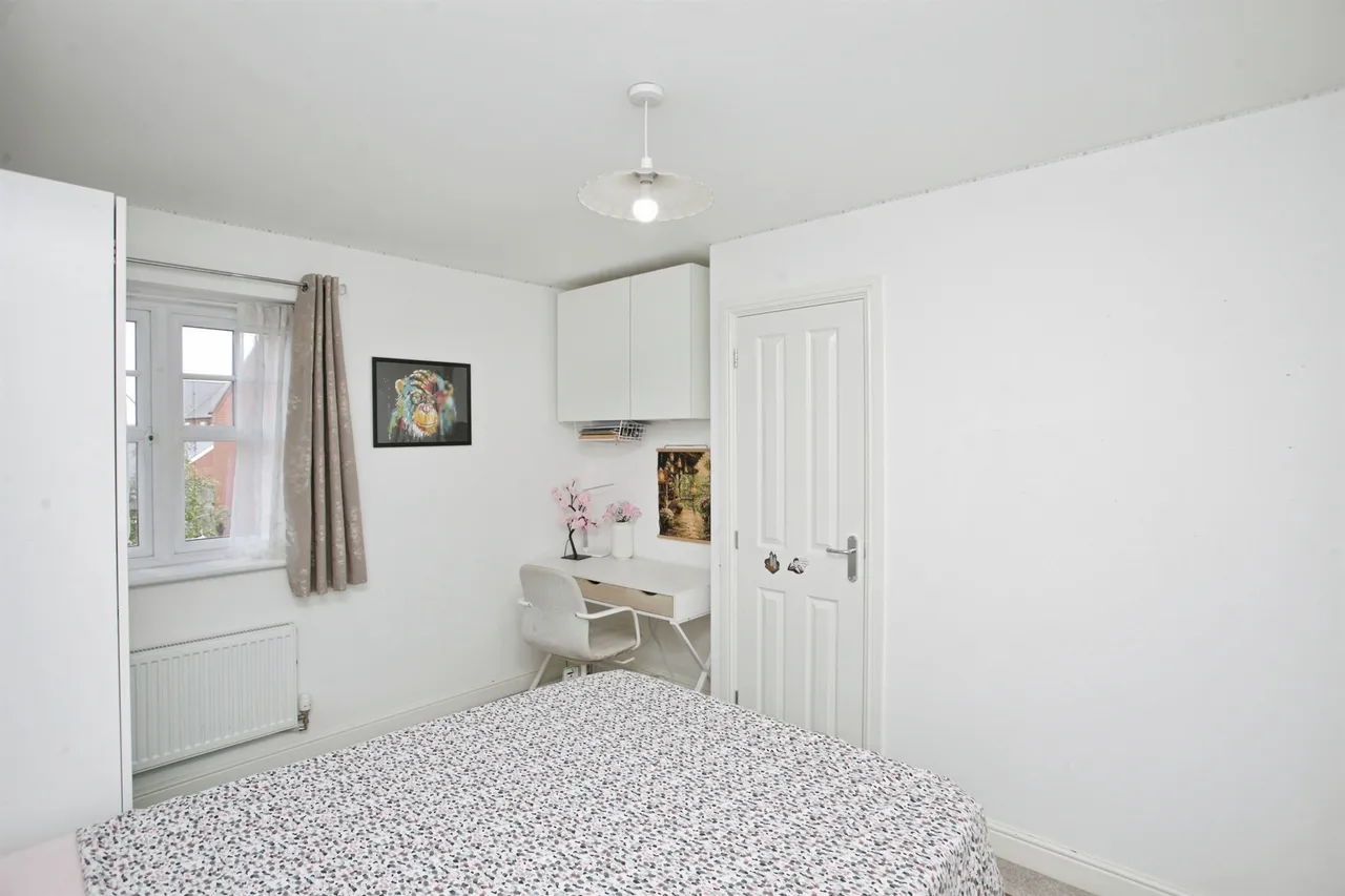 Anthorn Close, Houlton, CV23, photo 13