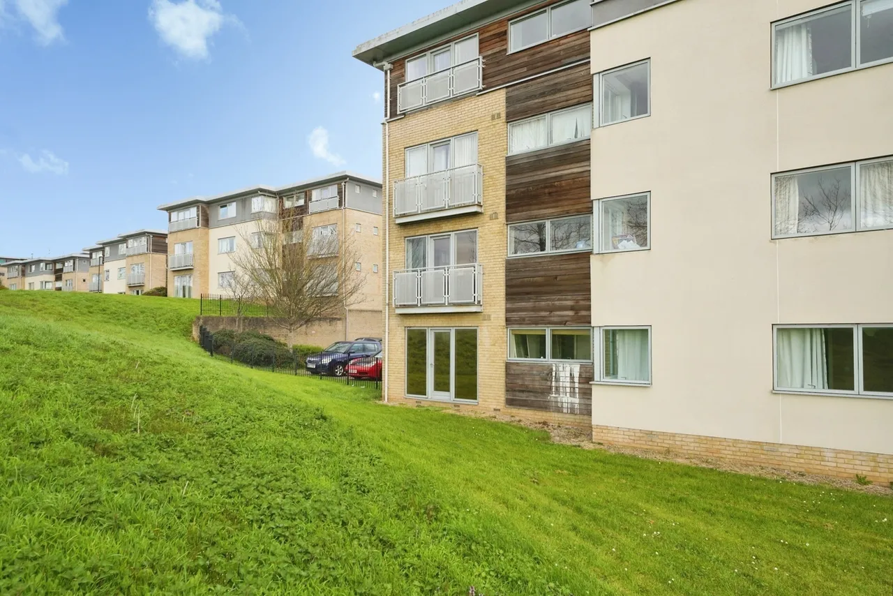 Sotherby Drive, Cheltenham, GL51, photo 7