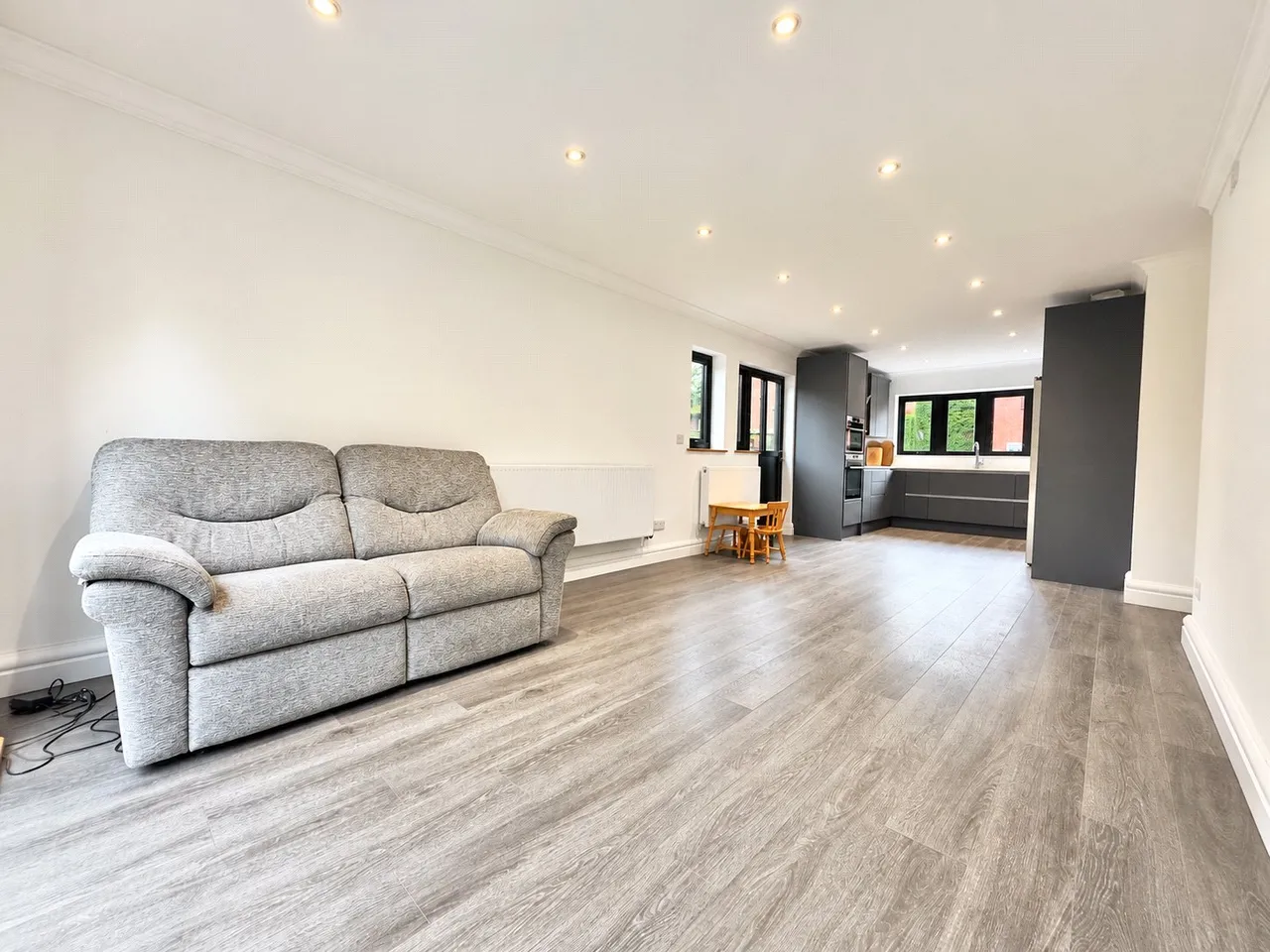 Beresford Close, Oxton, CH43, photo 6
