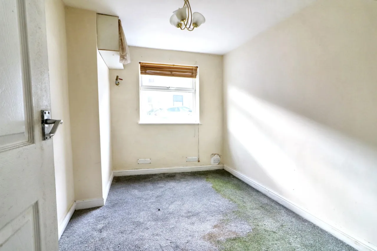 St Michaels Road, Pittshill, ST6, photo 4