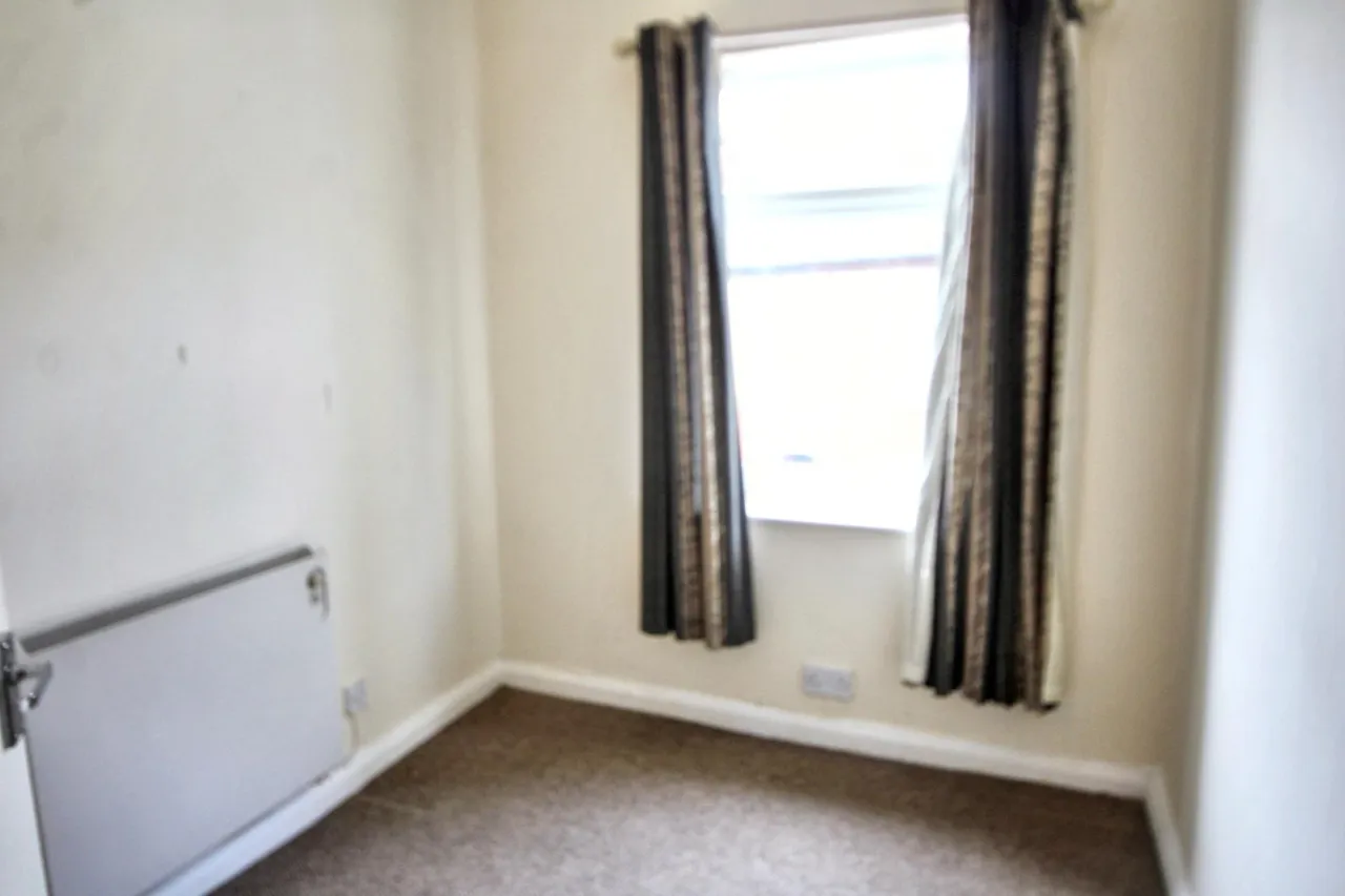 St Michaels Road, Pittshill, ST6, photo 14