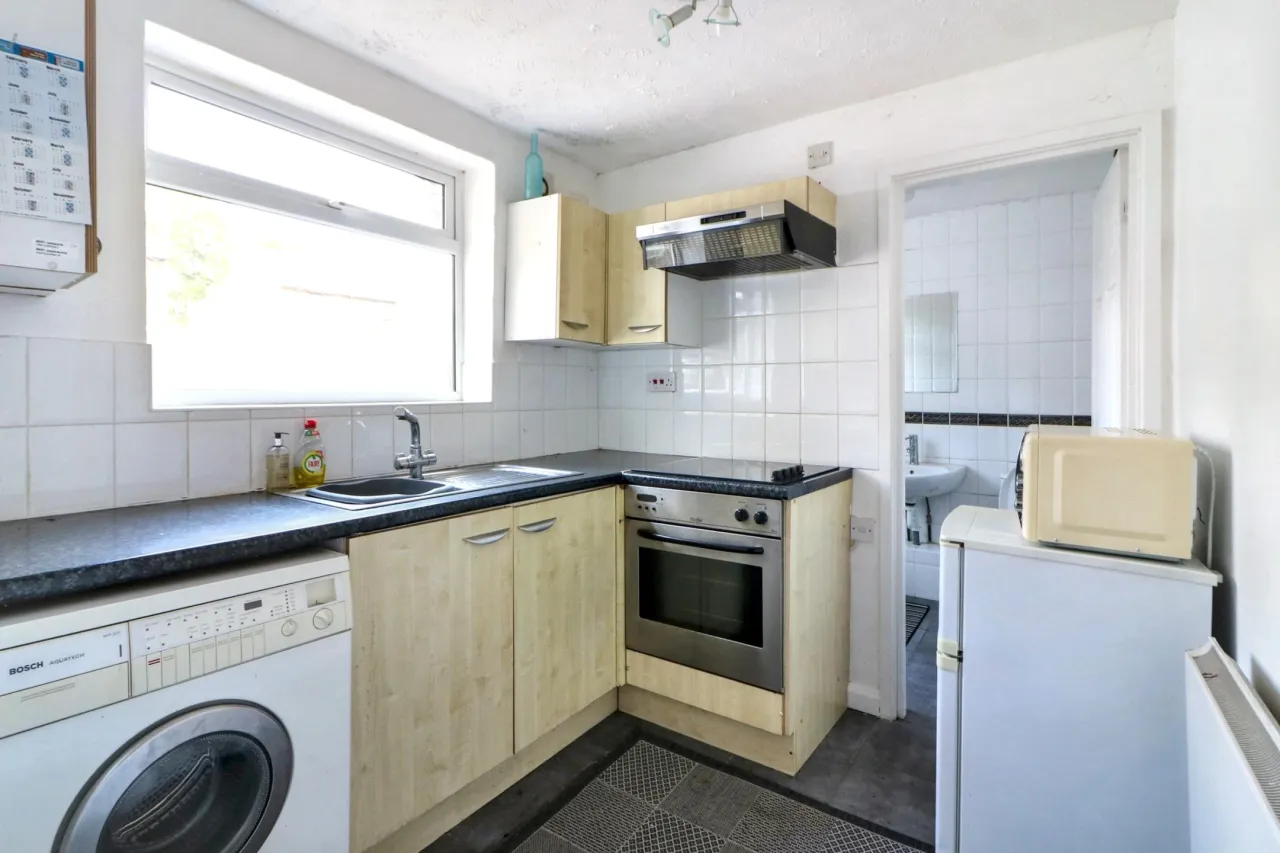 St Michaels Road, Pittshill, ST6, photo 5