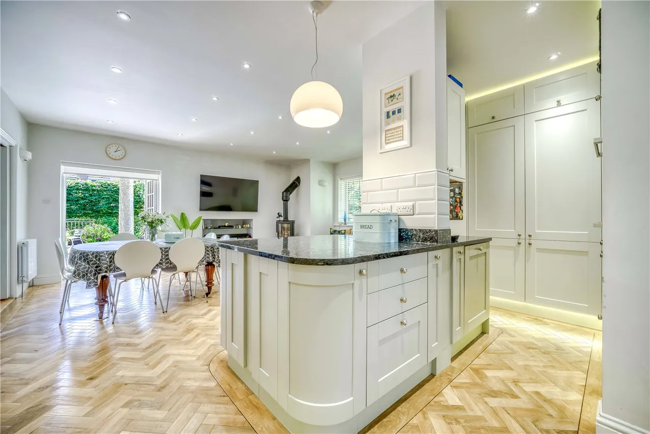 5 bed house for sale — Sandecotes Road, Lower Parkstone, Poole, BH14