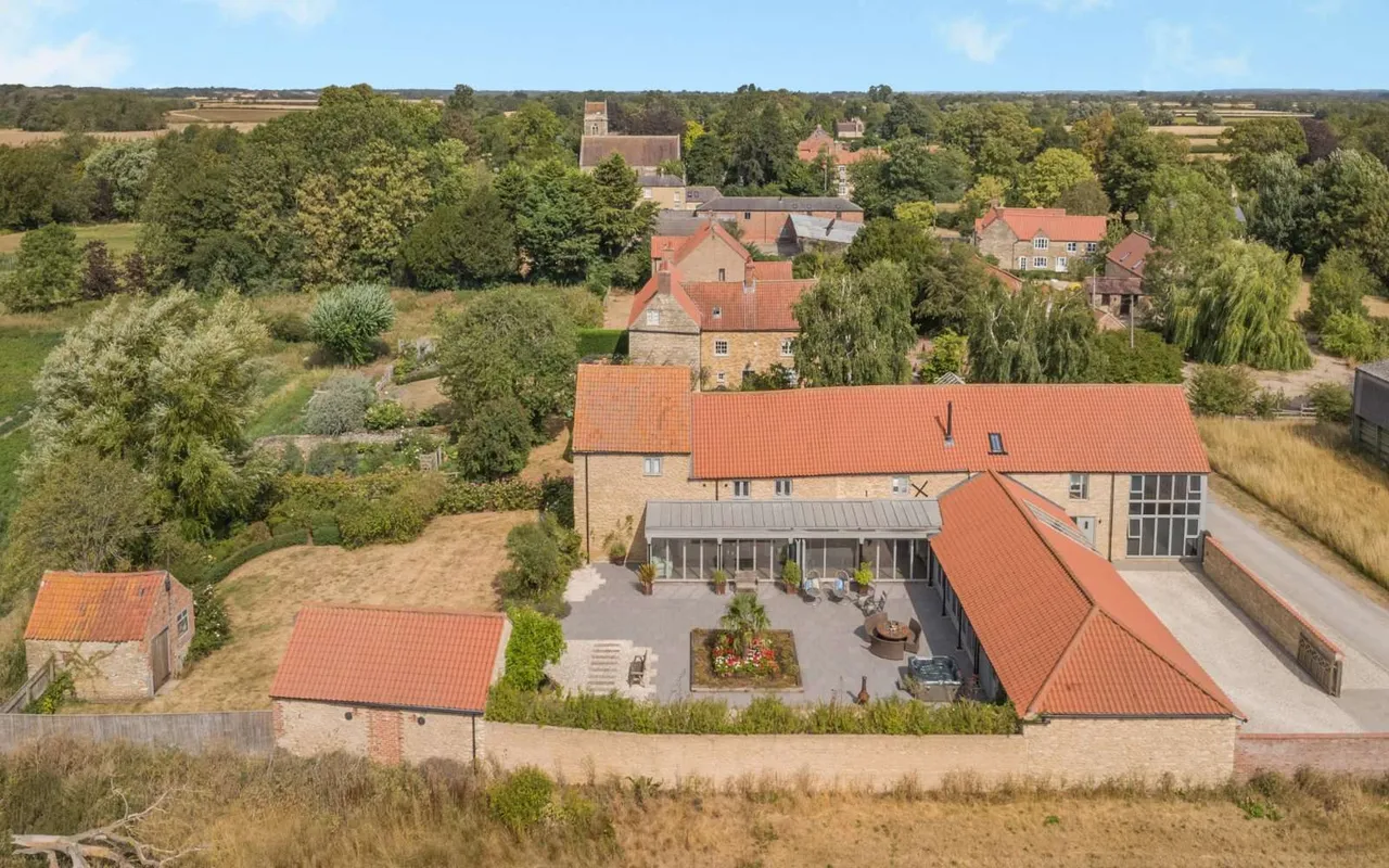 Elms Farm, Spridlington, Market Rasen, Lincolnshire, LN8 2DE, photo 4