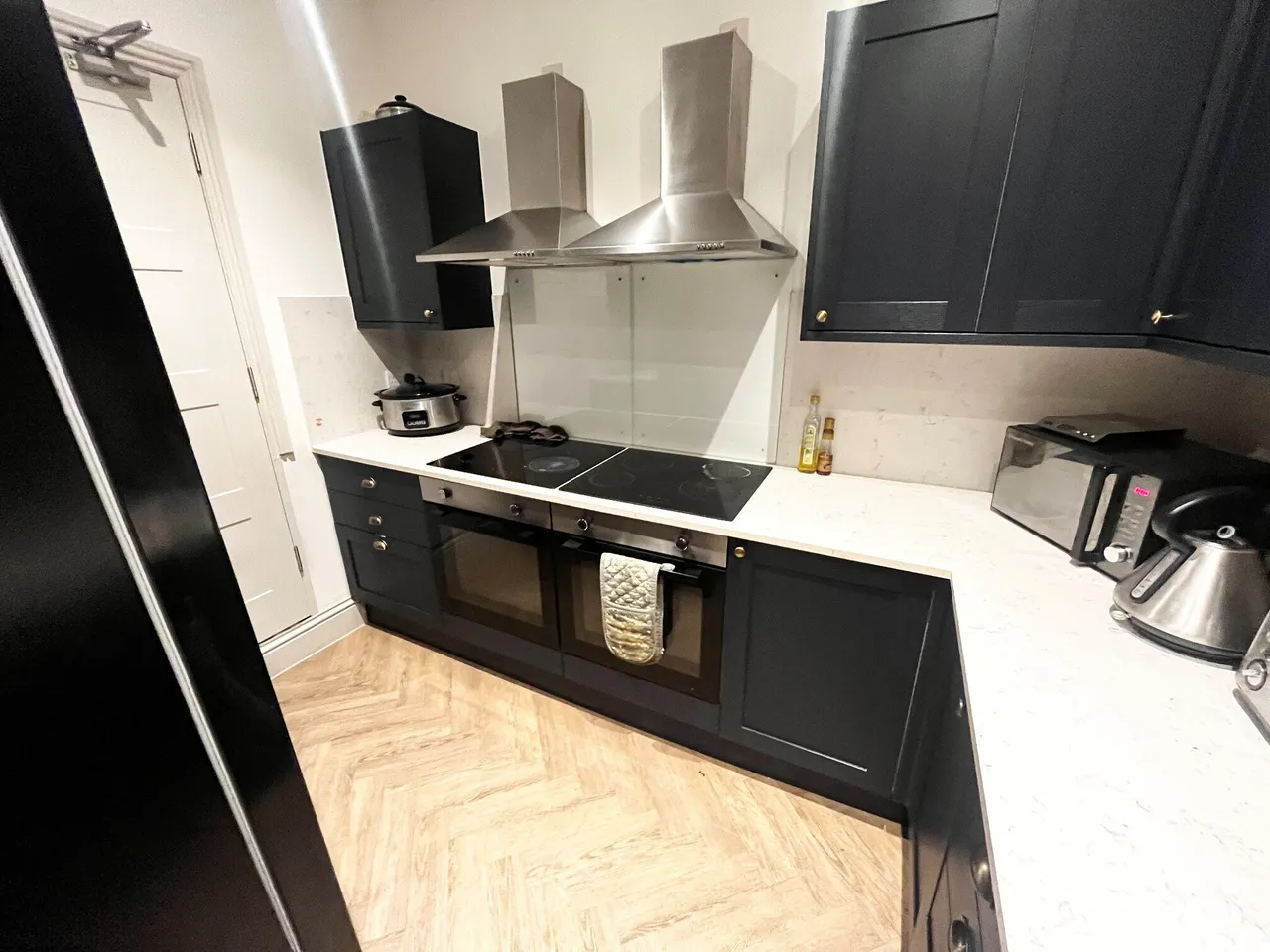 Ashley Road, Poole, BH14, photo 7