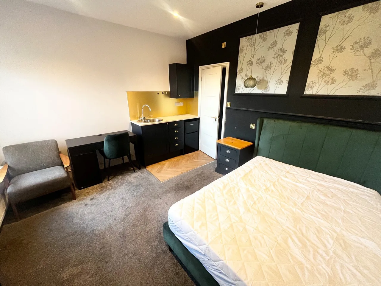 1 bed house to rent, Ashley Road, Poole, BH14