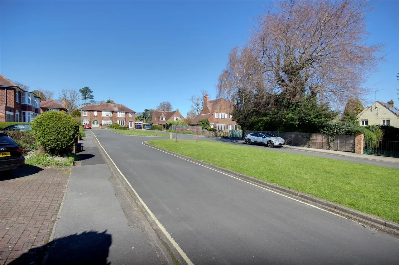 Longcroft Park, Beverley, photo 17