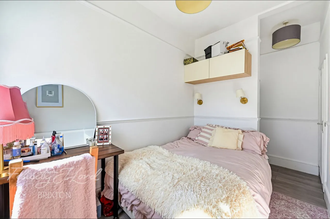Brighton Terrace, London, photo 5