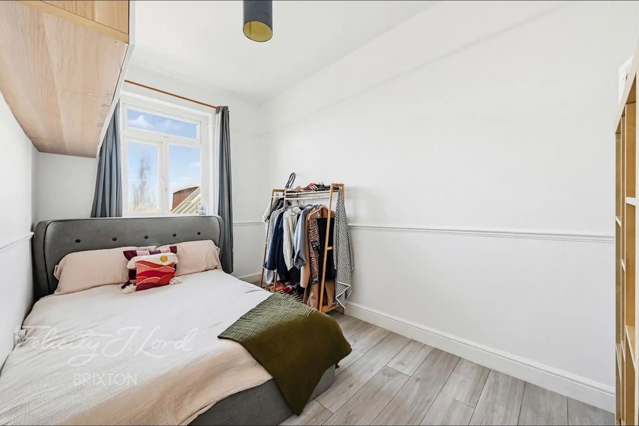 Brighton Terrace, London, photo 4