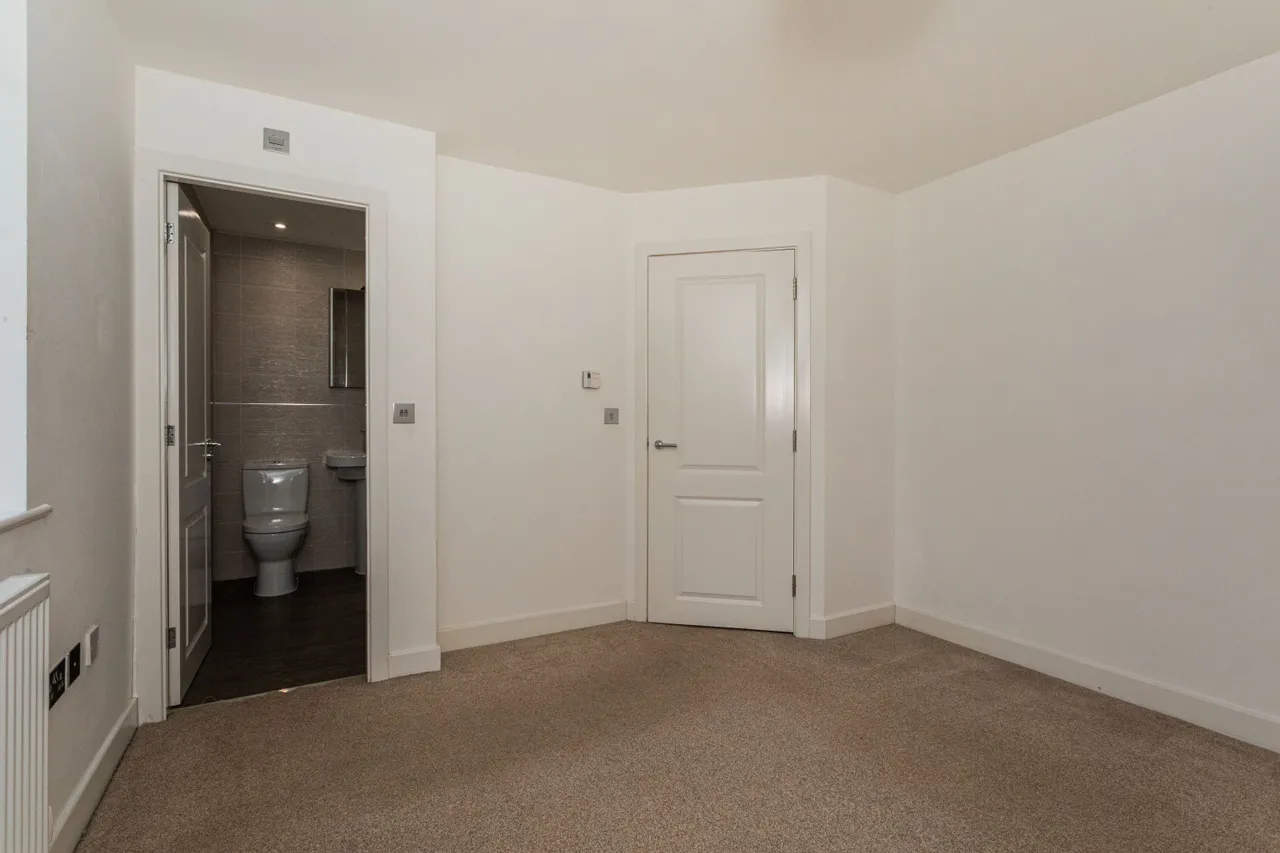 Aspen Close, Bolton, BL1 7QT, photo 12