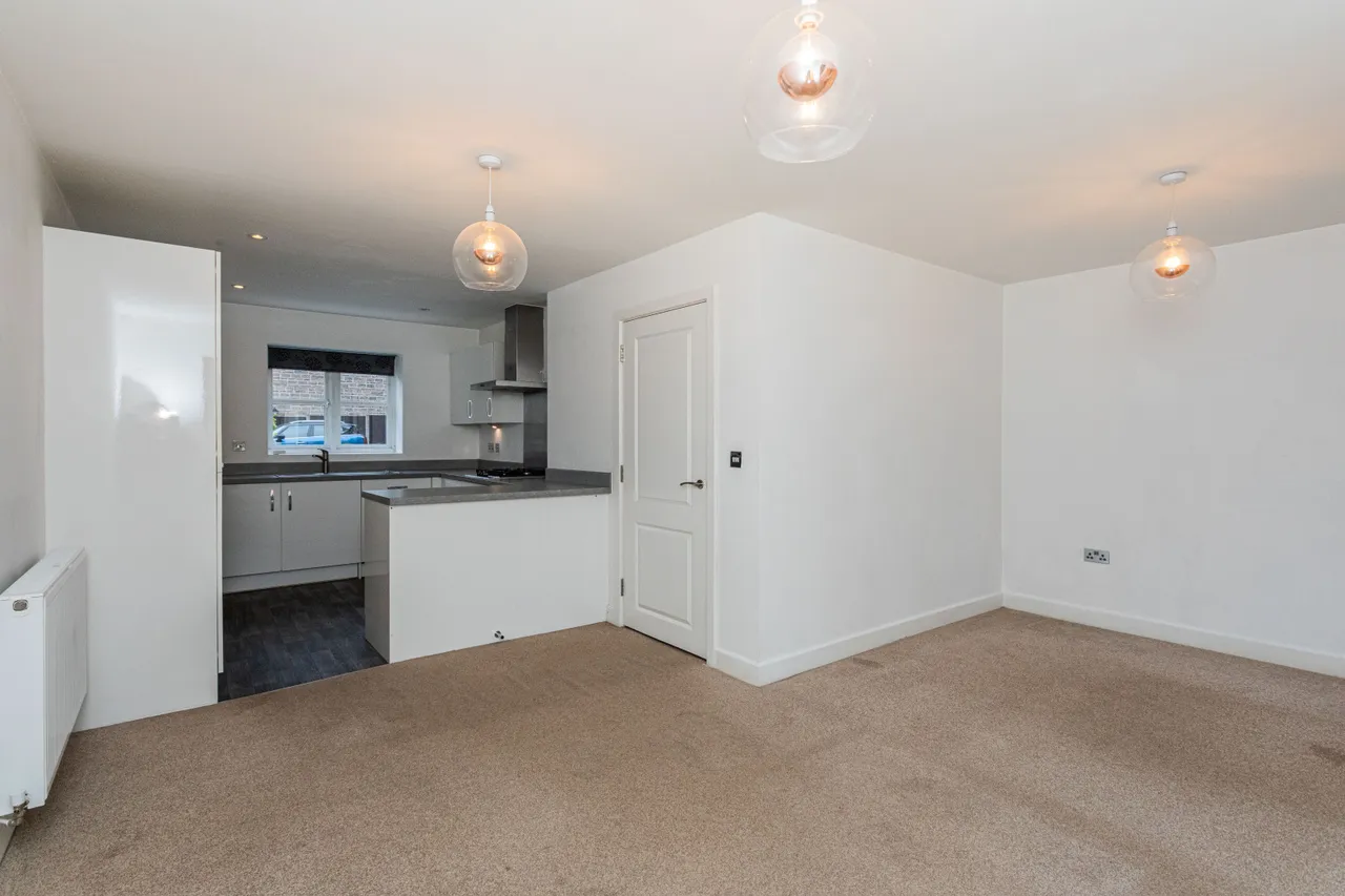 Aspen Close, Bolton, BL1 7QT, photo 5