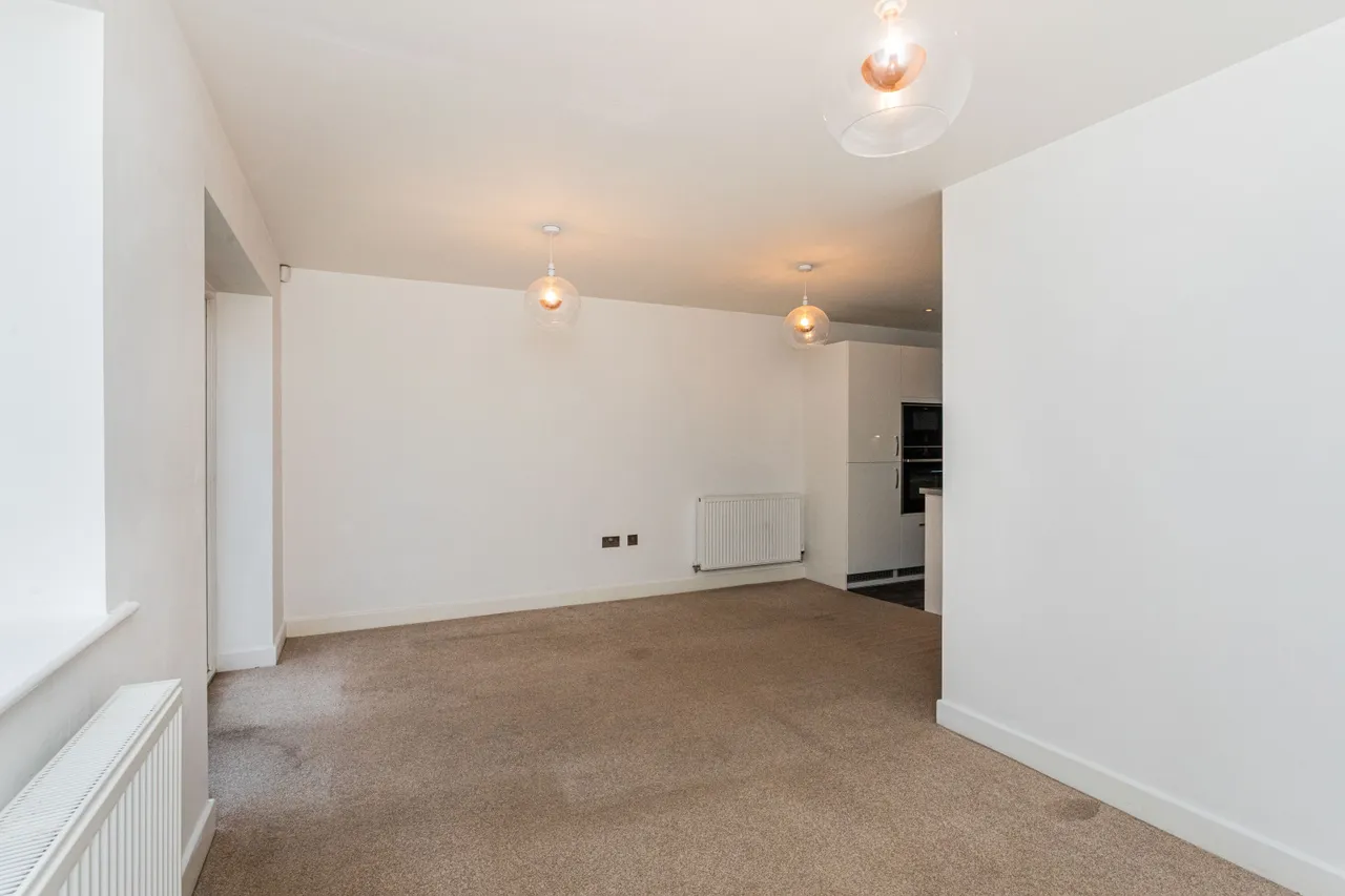 Aspen Close, Bolton, BL1 7QT, photo 6