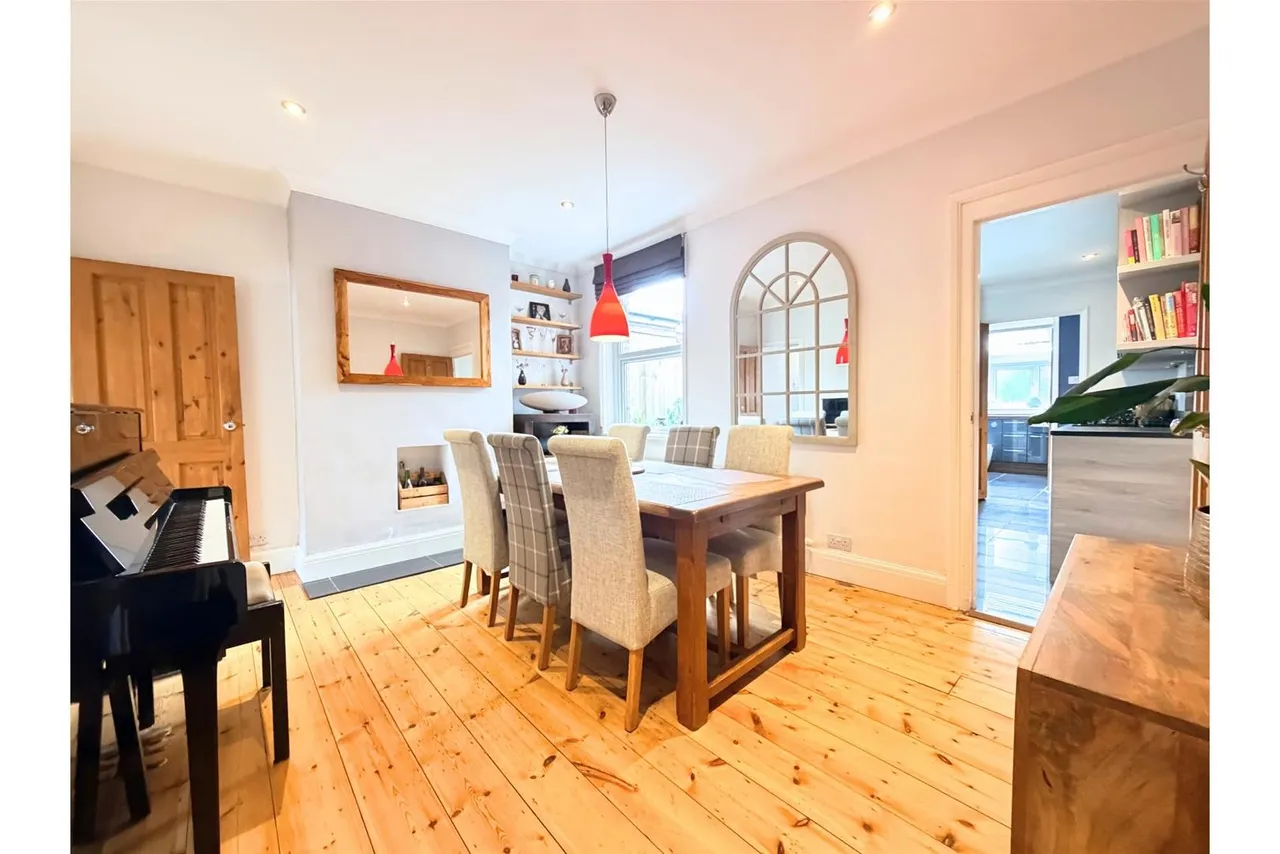 New Street, Horsham, West Sussex RH13 5EE, photo 6