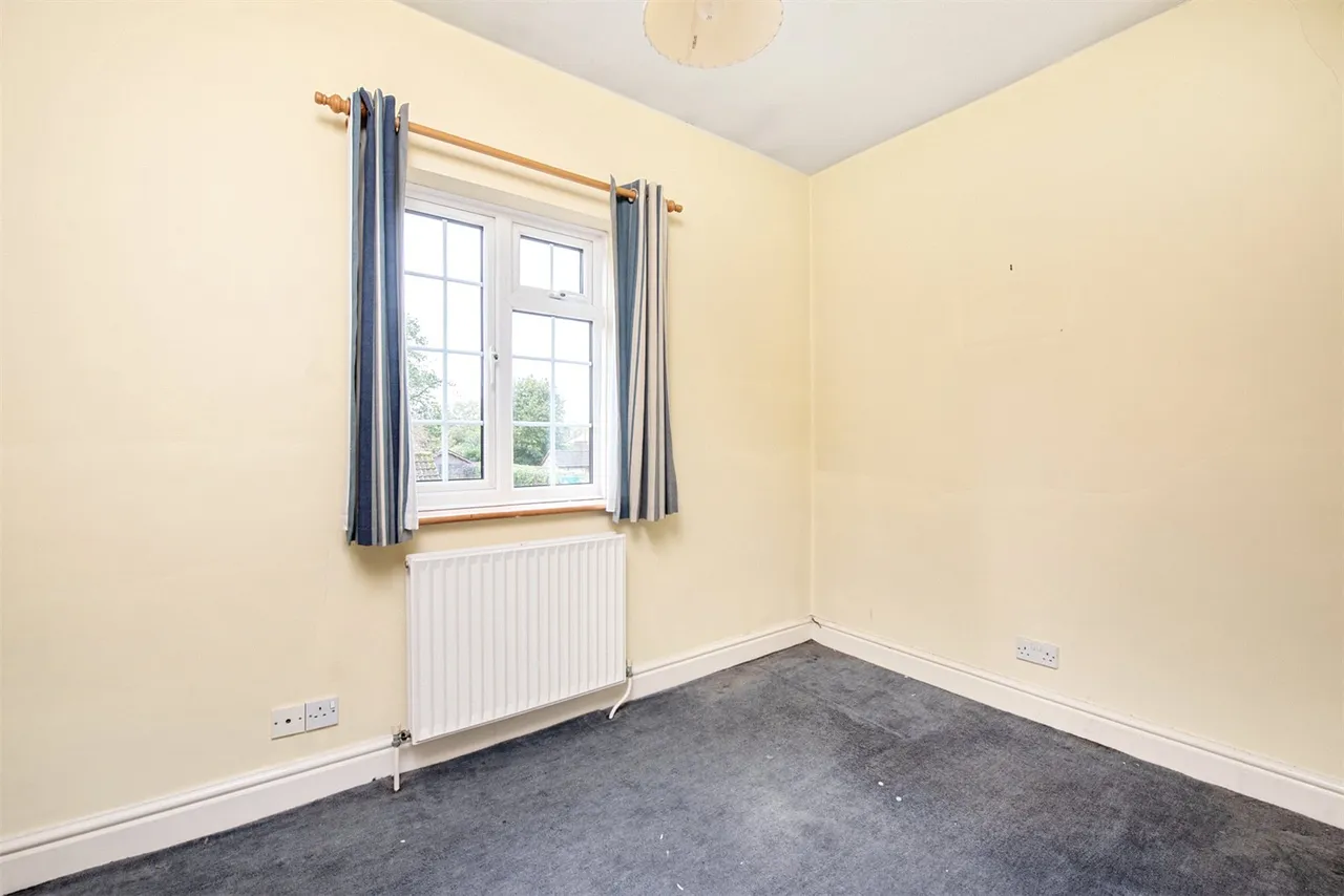 Canal Bank, Ash Vale, Guildford, Surrey, GU12 5HL, photo 7