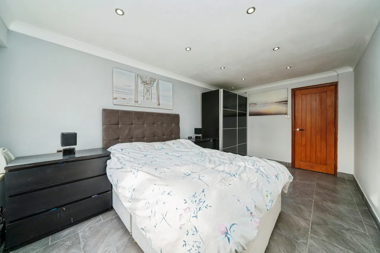 Stanley Road, Bootle, photo 9