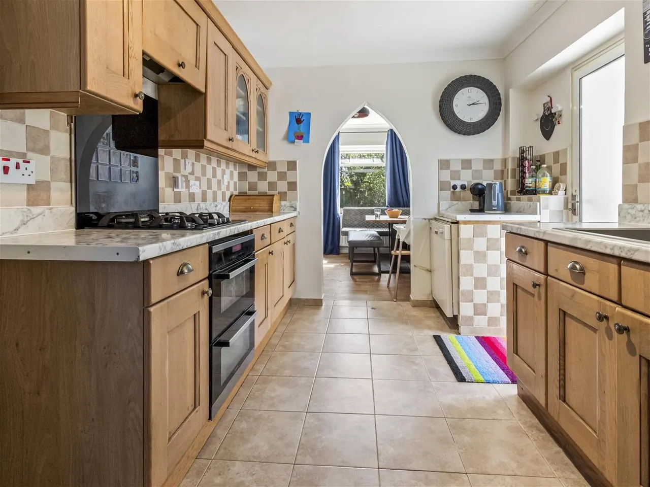 Nelson Road, Goring-By-Sea, Worthing, photo 5