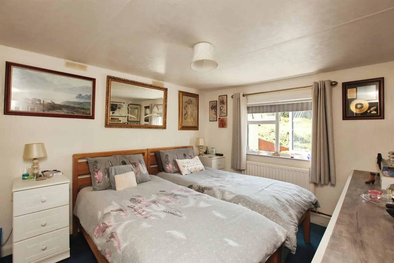 Grange Road, Paignton, photo 13