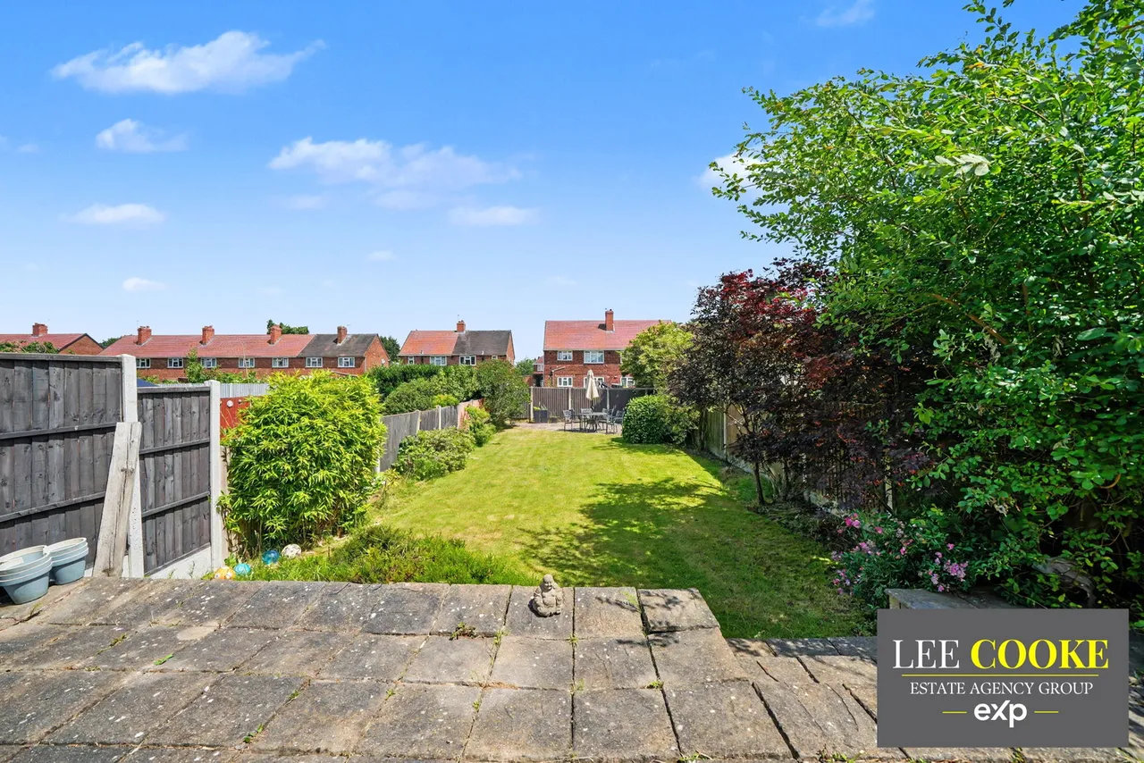 Long Knowle Lane, Wednesfield, Wolverhampton, WV11 1JH, photo 5