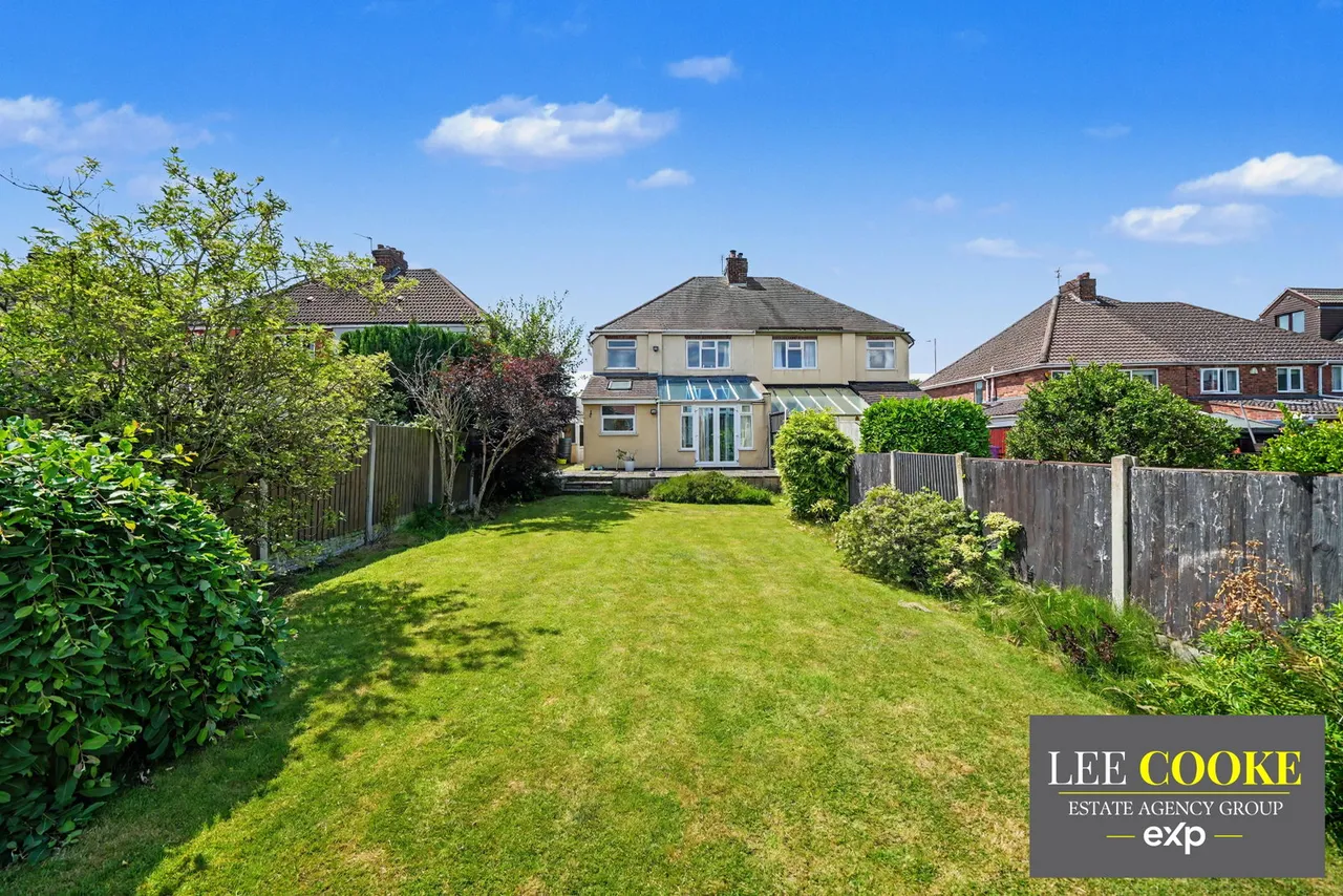 3 bed house for sale — Long Knowle Lane, Wednesfield, Wolverhampton, WV11 1JH